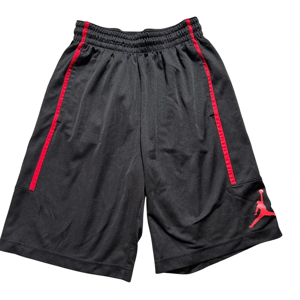 Jordan Basketball Shorts Mens Medium Black Red Mesh Jumpman Striped Athletic